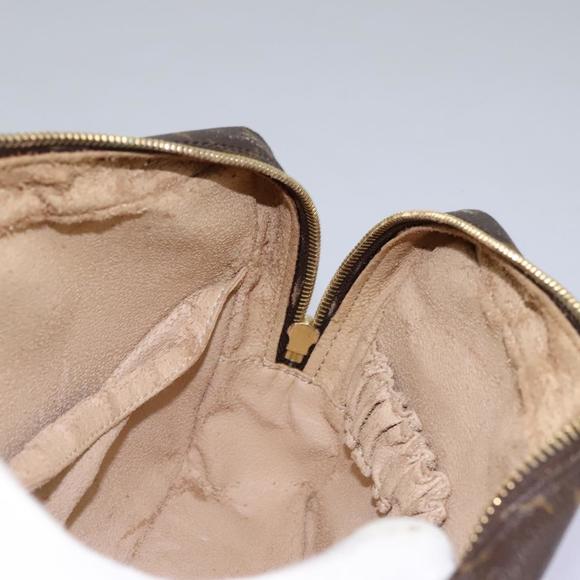 LOUIS VUITTON Monogram Trousse Toilette 23 Clutch Bag M47524 LV Auth 112565 - Picture 10 of 16